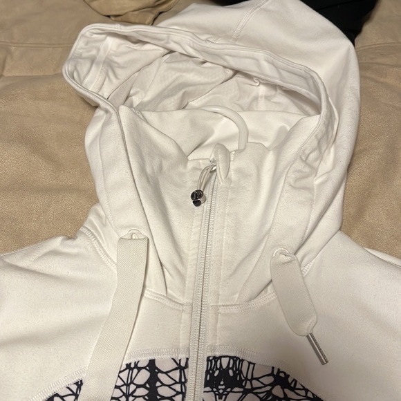 Lululemon Stride Jacket *Brushed White / White Black Glacier Lace Size 2 - Picture 11 of 13